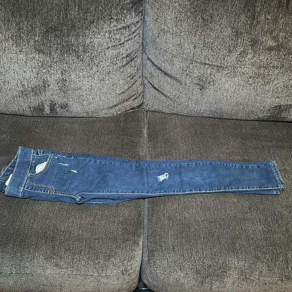 Girls Jeans - Picture 2 of 3